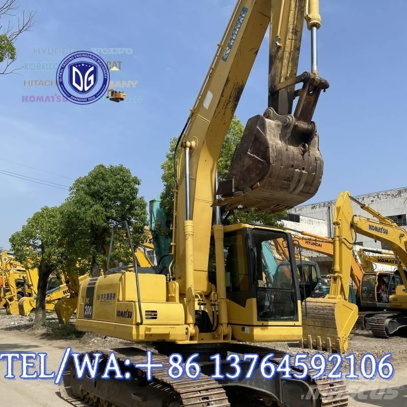 Komatsu PC 200-7 Gravemaskiner på larvebånd