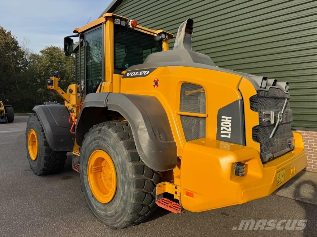 Volvo L 120 H Læssemaskiner på hjul
