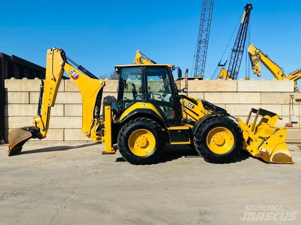 CAT 444  4x4 Rendegravere