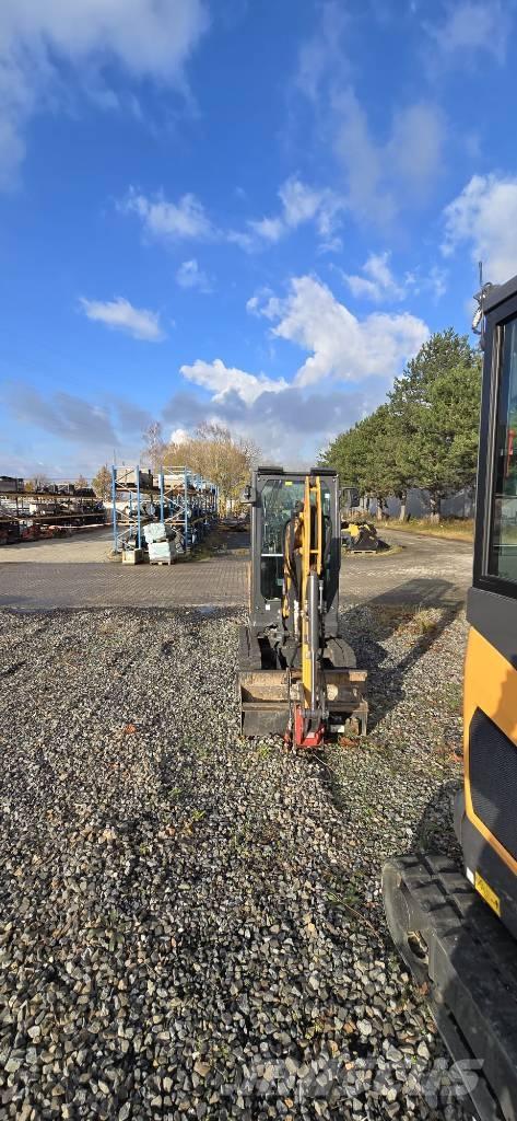 CASE CX 19 D Minigravemaskiner