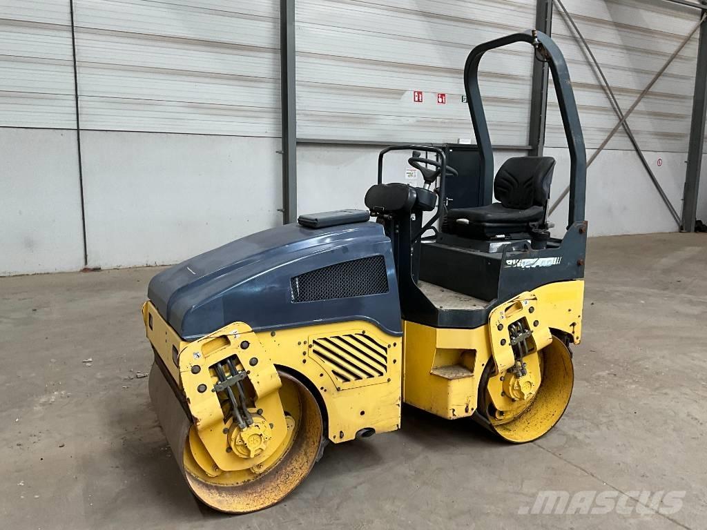 Bomag BW 100 AD-4 Tvilling tromle