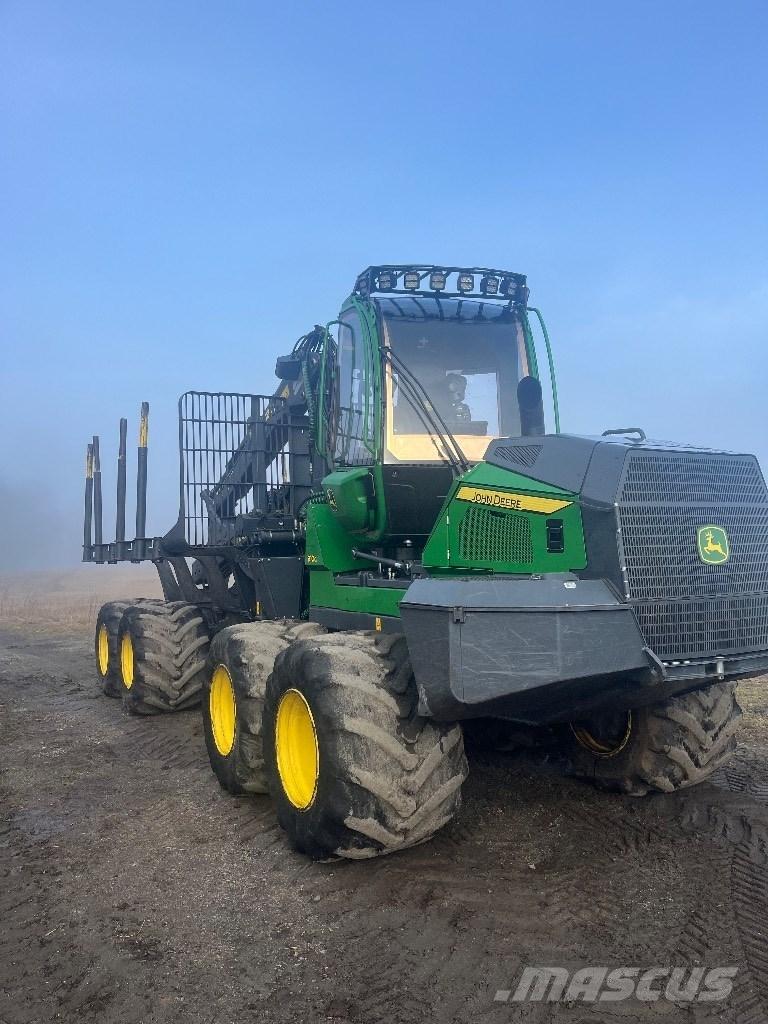 John Deere 910G Udkørselsmaskiner