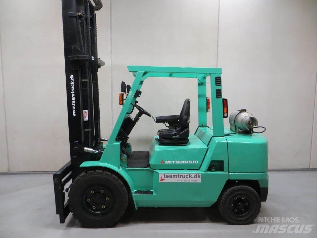 Mitsubishi FG45K2 LPG gaffeltrucks