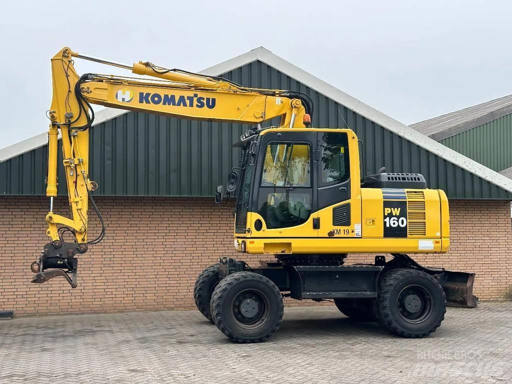 Komatsu PW160-8 Gravemaskiner på hjul