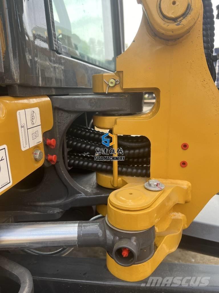 XCMG XE27U Minigravemaskiner
