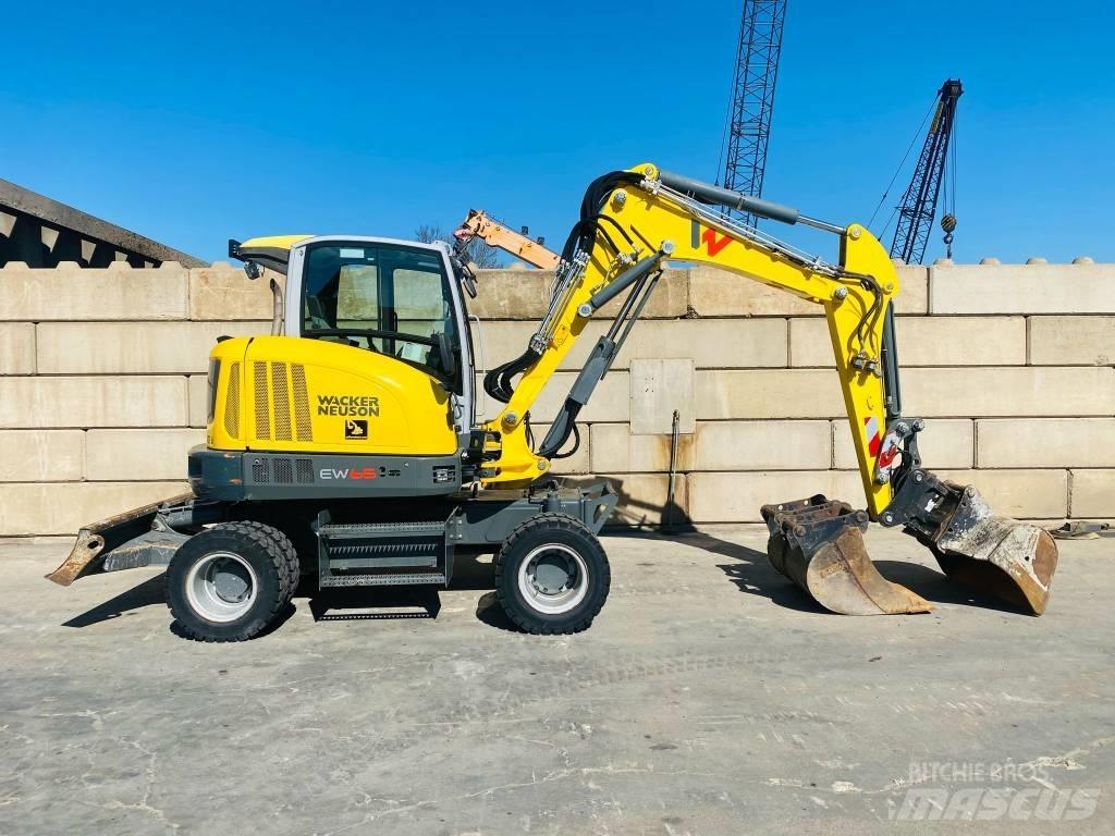 Wacker Neuson EW 65 Gravemaskiner på hjul