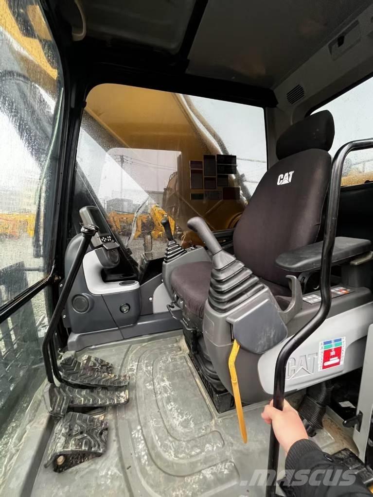 CAT 349 D2 Gravemaskiner på larvebånd