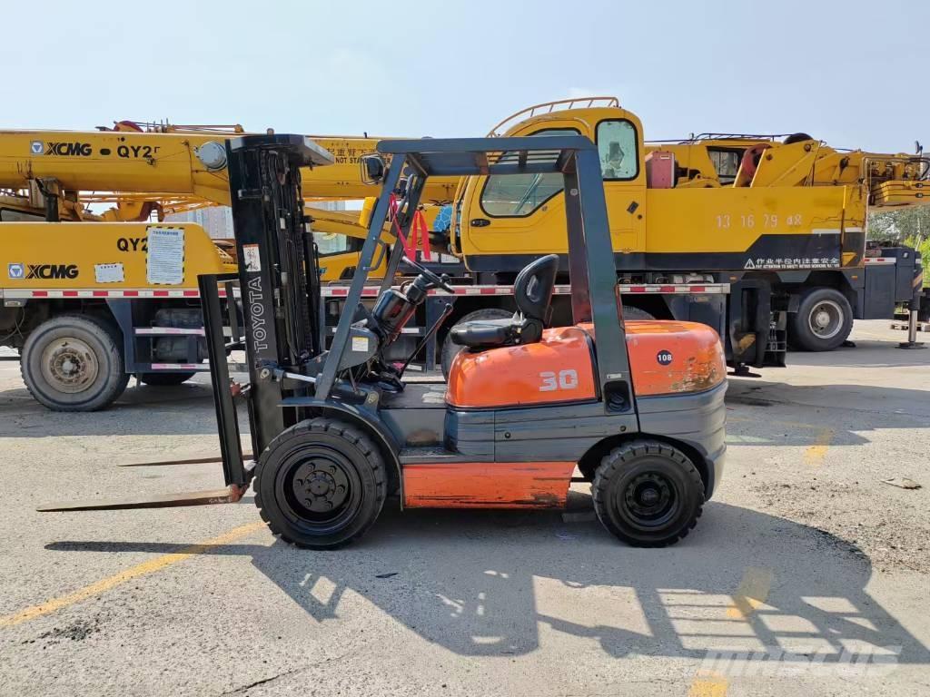 Toyota FD 30 Diesel gaffeltrucks