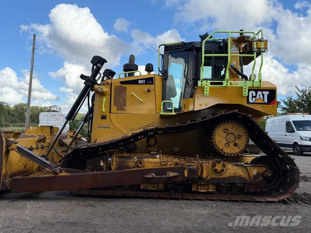 CAT D 6 T LGP Bulldozer på larvebånd