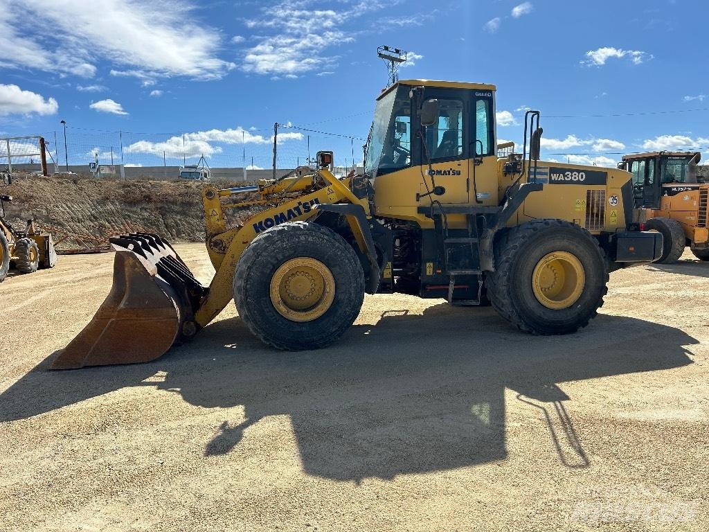 Komatsu WA 380-5 Læssemaskiner på hjul