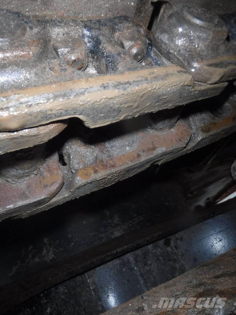 Hitachi ZX 135 US-6 Gravemaskiner på larvebånd