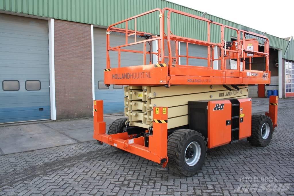 JLG 430 LRT Saxlifte