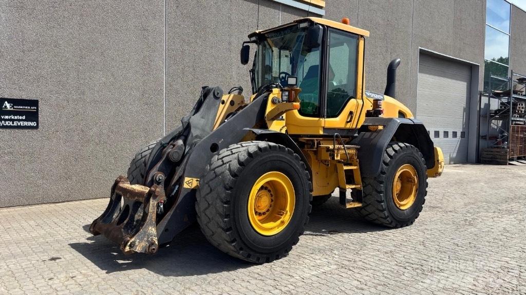 Volvo BM L 90 G Læssemaskiner på hjul