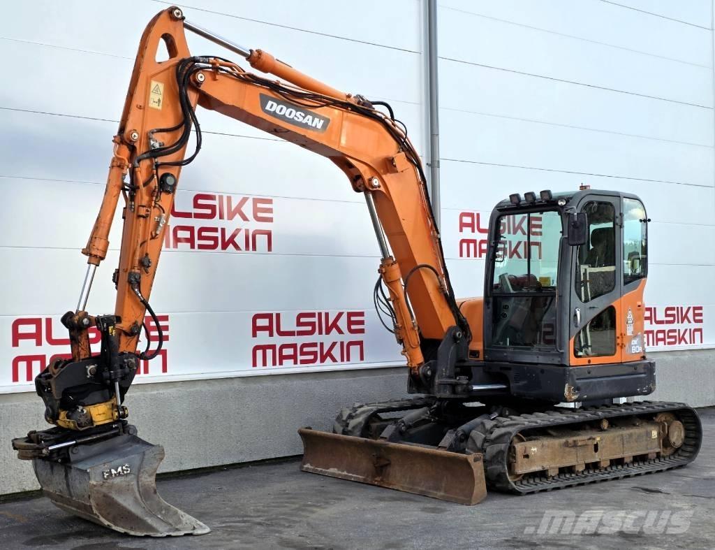 Doosan DX 80 R Midi-gravemaskiner 7t - 12t