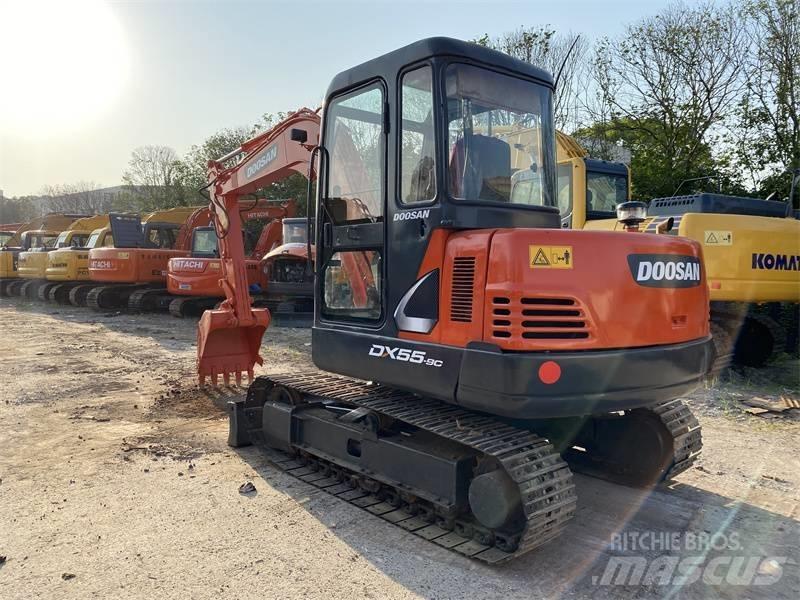 Doosan DX 55 Gravemaskiner på hjul