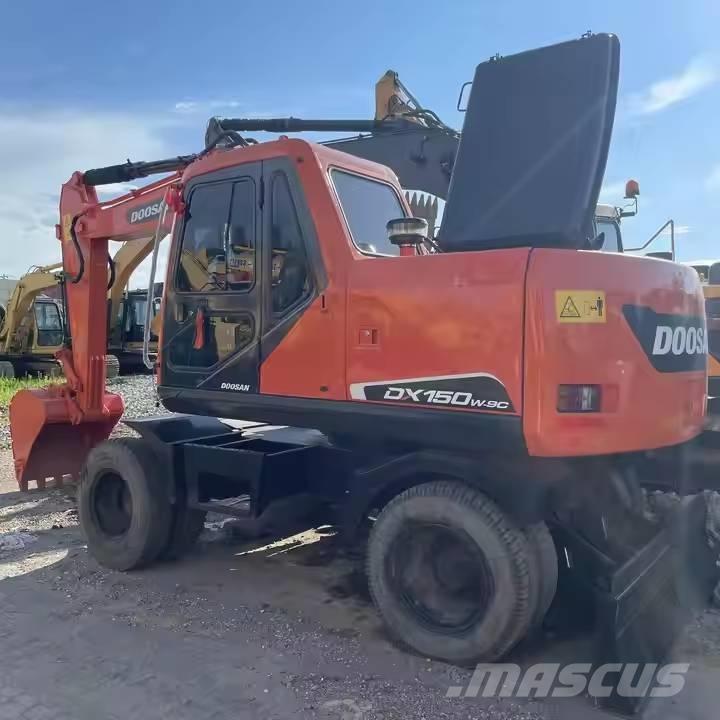 Doosan DX150W-9C Gravemaskiner på hjul