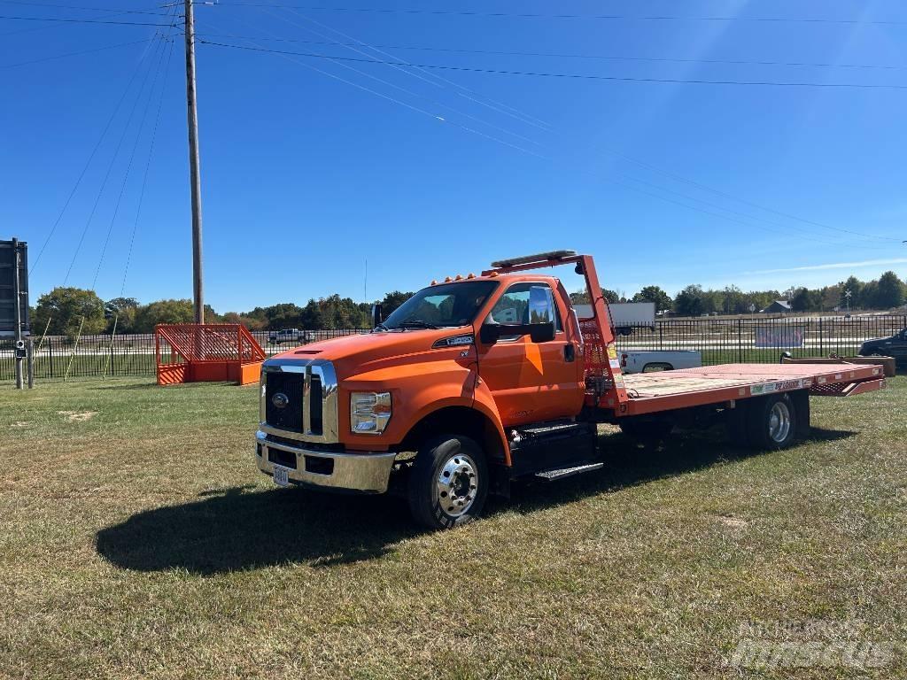 Ford F650 Lastbil med lad/Flatbed