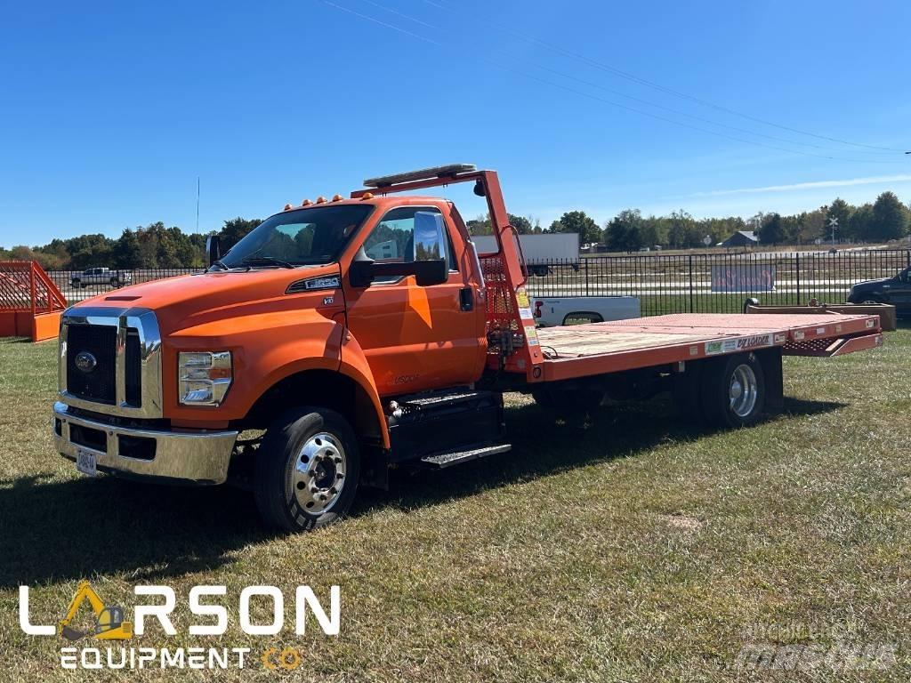 Ford F650 Lastbil med lad/Flatbed
