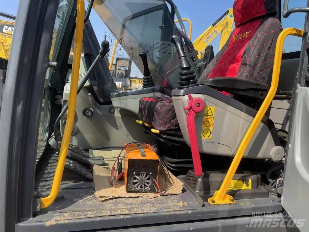 Volvo EC 220 Gravemaskiner på larvebånd