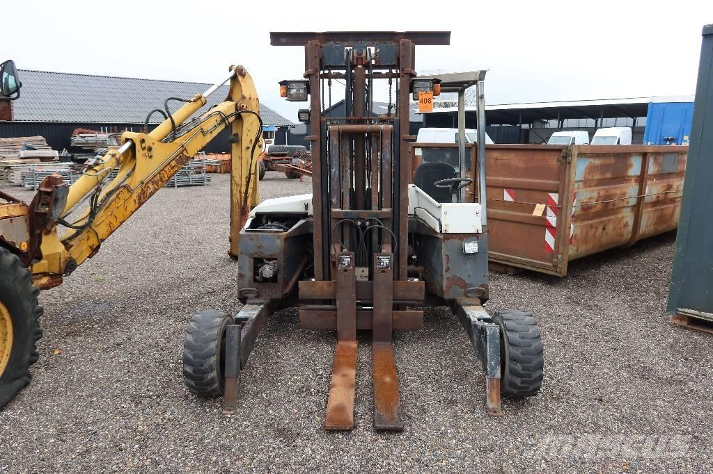 TCM TKL 3 x 3-M Medbringertruck