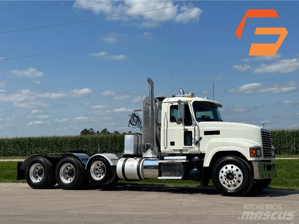 Mack Pinnacle CH613 Trækkere