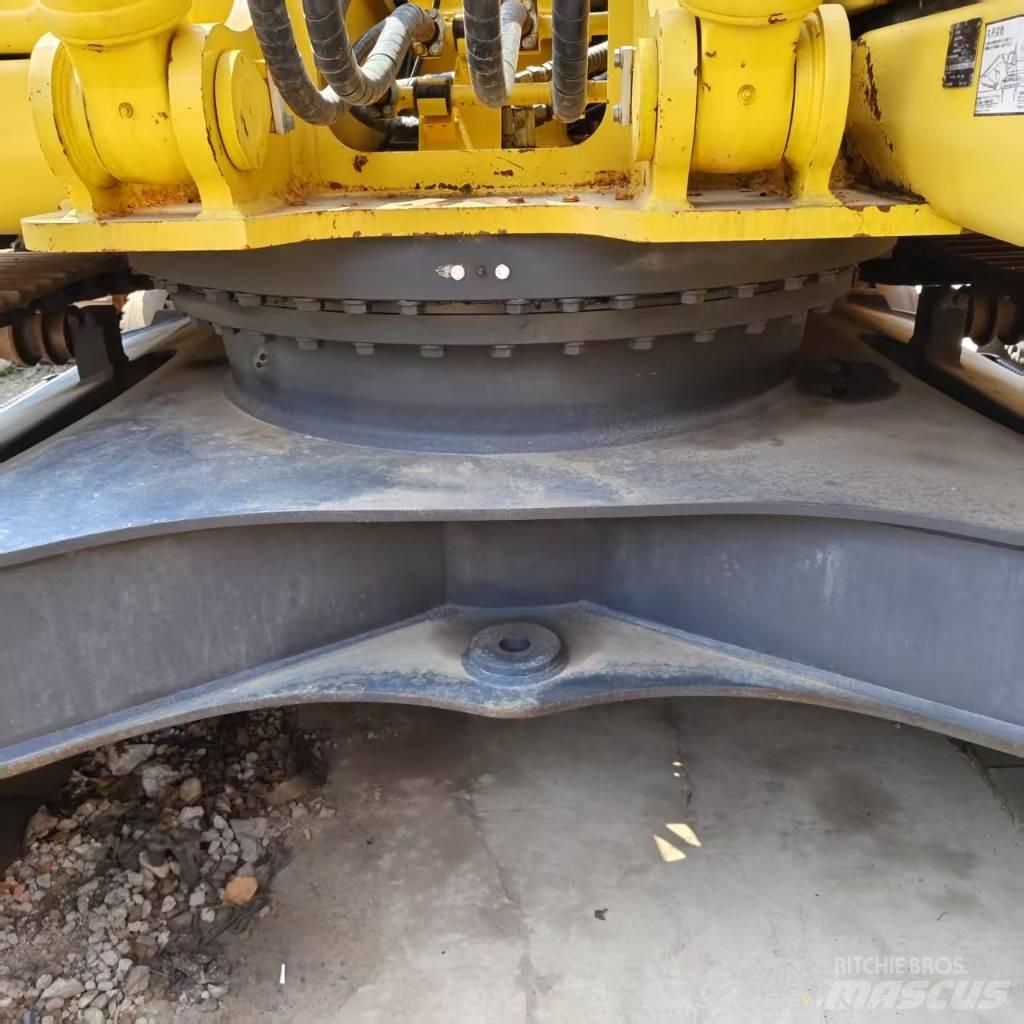 Komatsu PC 350-8 Gravemaskiner på larvebånd