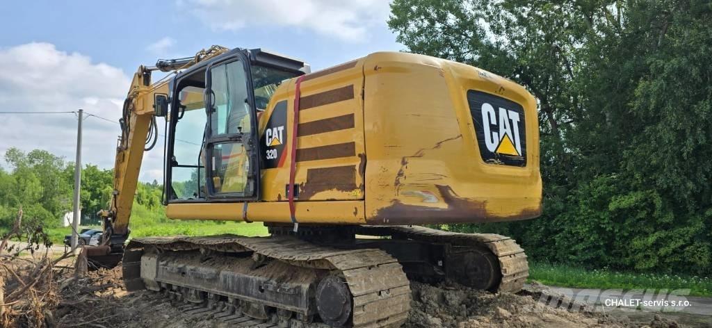 CAT 320 Gravemaskiner på larvebånd