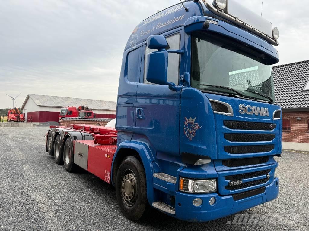 Scania R520 8x4 Demonterbare/wirehejs lastbiler