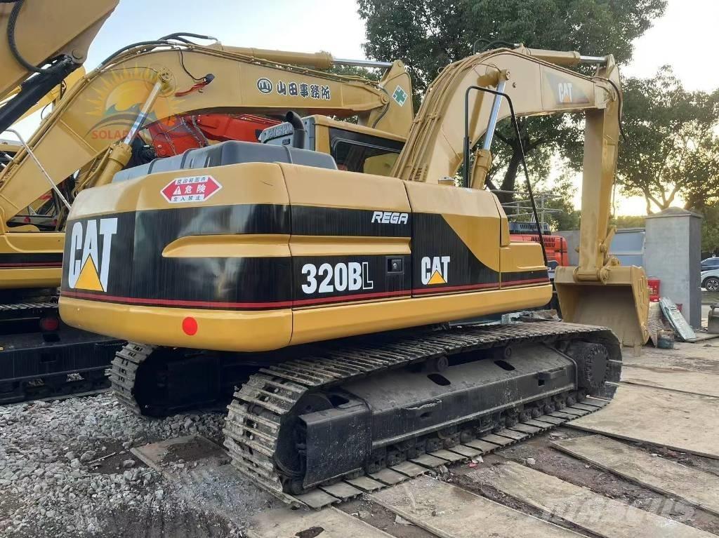 CAT 320 B Gravemaskiner på larvebånd