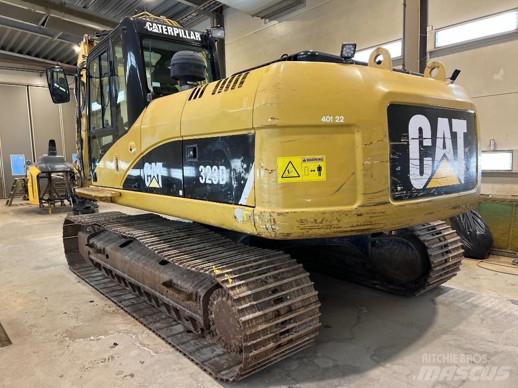 CAT 323 D L Gravemaskiner på larvebånd