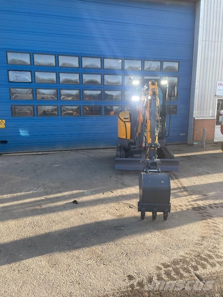 Bernards 2.7 EXKA Minigravemaskiner