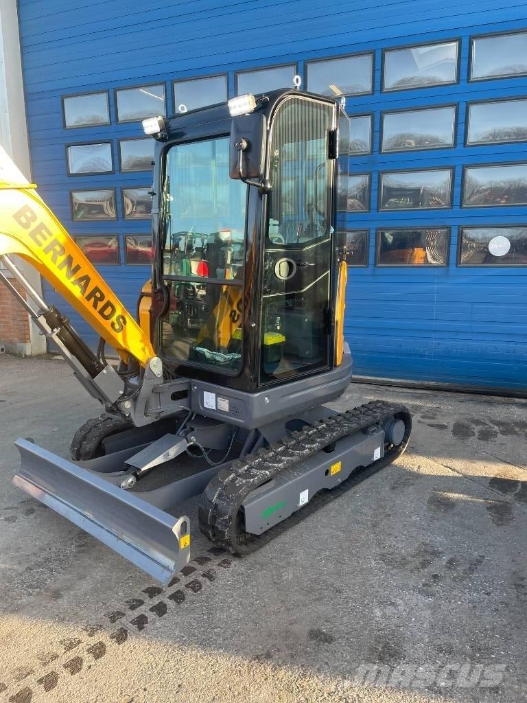 Bernards 2.7 EXKA Minigravemaskiner