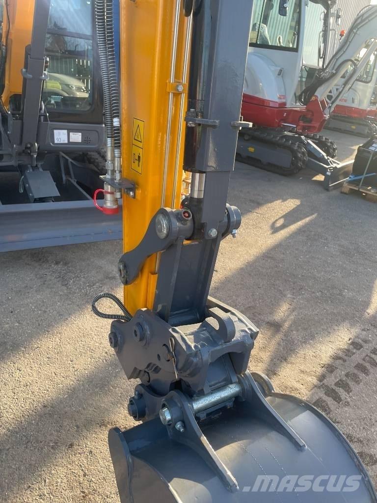 Bernards 2.7 EXKA Minigravemaskiner