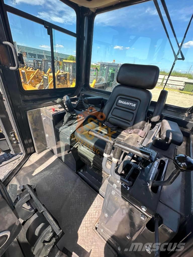 Shantui SD 22 F Bulldozer på larvebånd