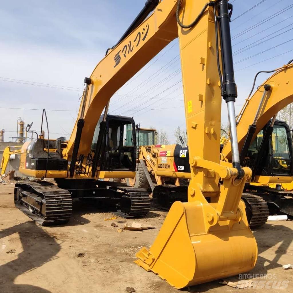 CAT 320D Gravemaskiner på larvebånd