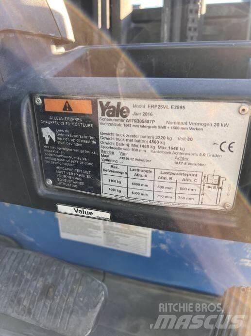 Yale ERP25VL Gaffeltrucks - andre