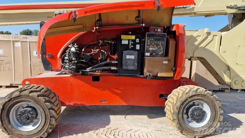 JLG 800AJ Bomlifte med knækarm