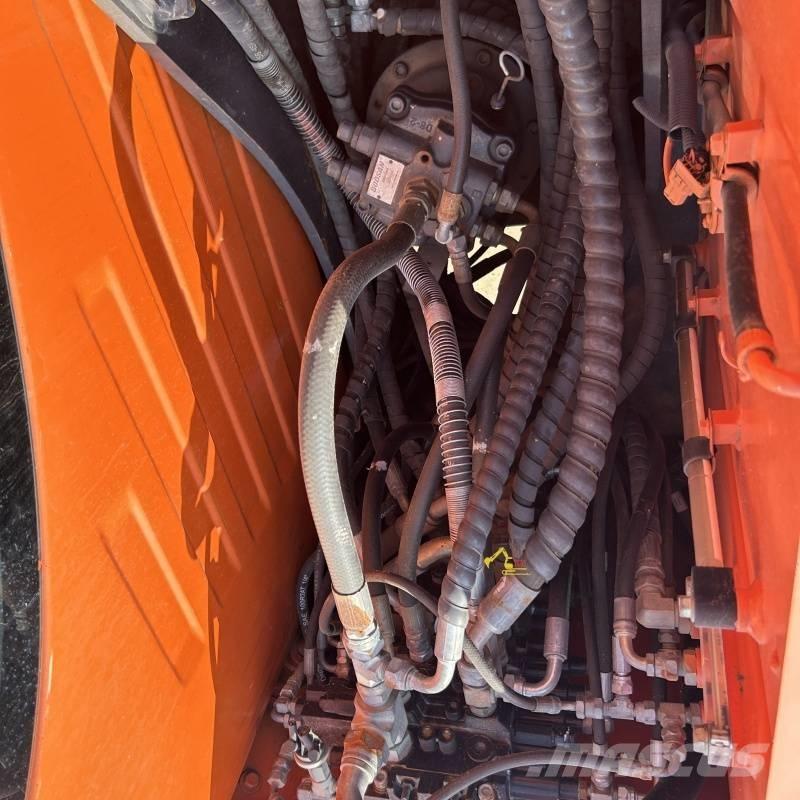 CAT 75-9c Gravemaskiner på larvebånd