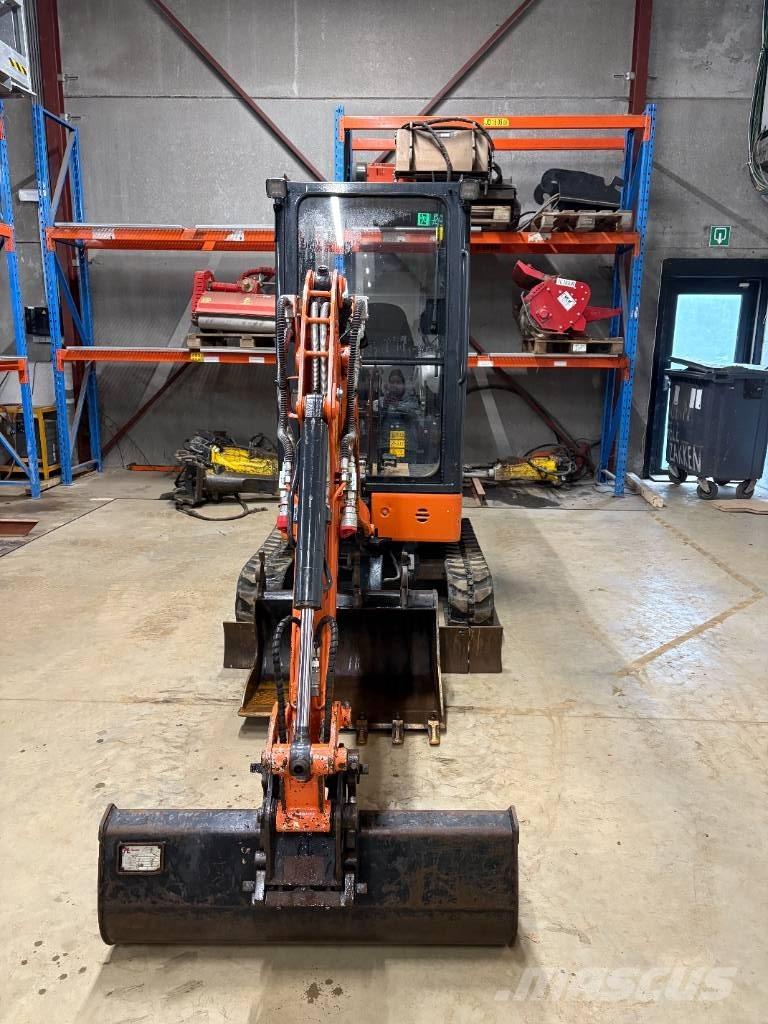 Hitachi ZX 19-6 Minigravemaskiner