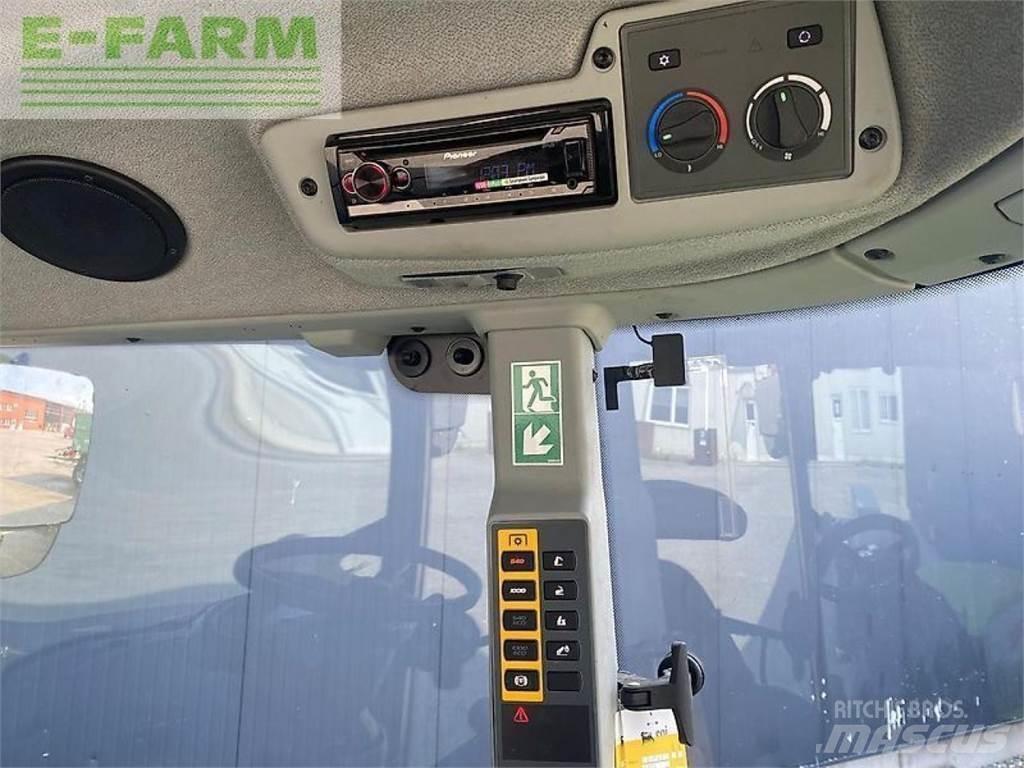 CLAAS arion 420 Traktorer