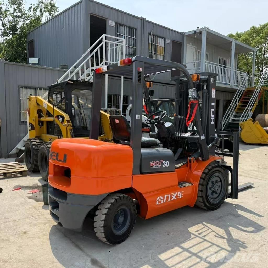 Heli FD30 Diesel gaffeltrucks
