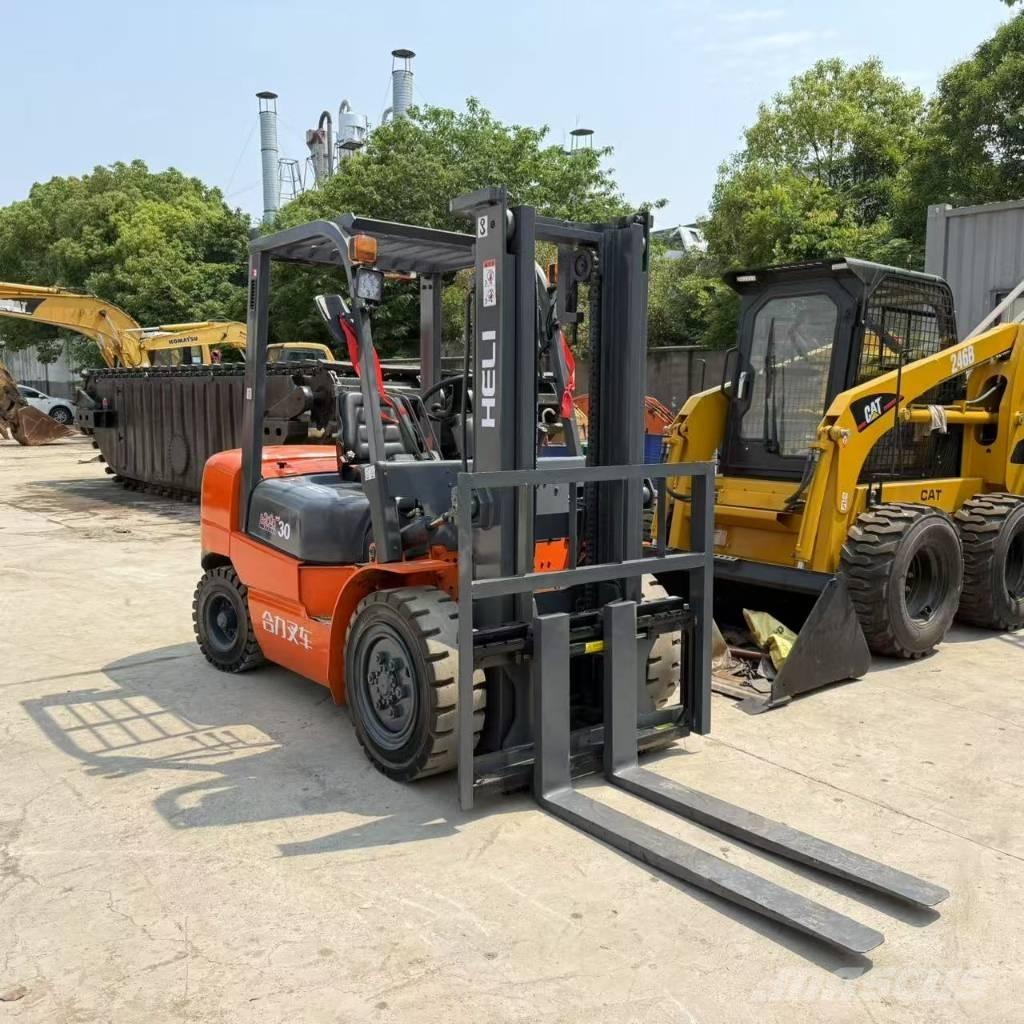 Heli FD30 Diesel gaffeltrucks