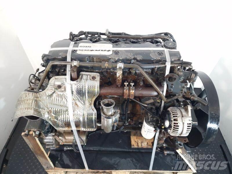 Iveco F4AE3681 Motorer