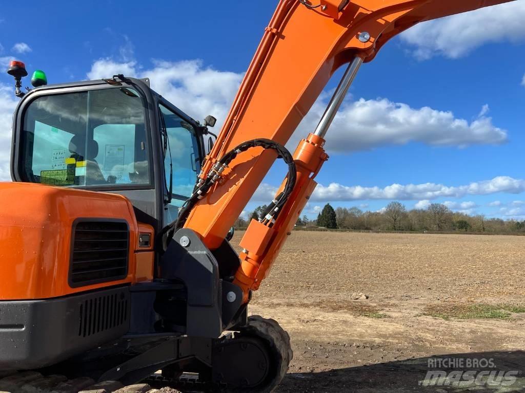 Doosan DX 85 R Midi-gravemaskiner 7t - 12t