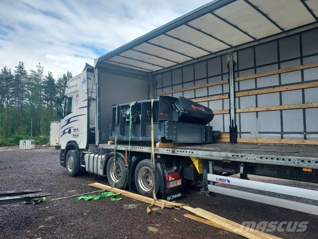 Reptail TM Vejhøvle / Gradere