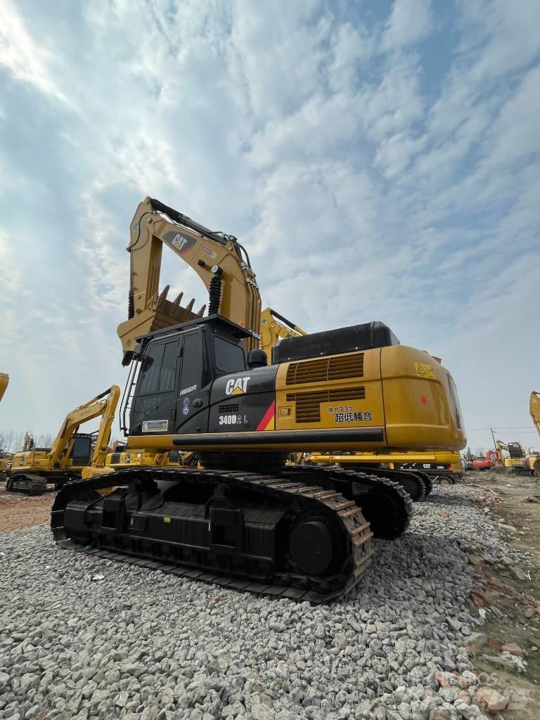 CAT 340 Gravemaskiner på larvebånd