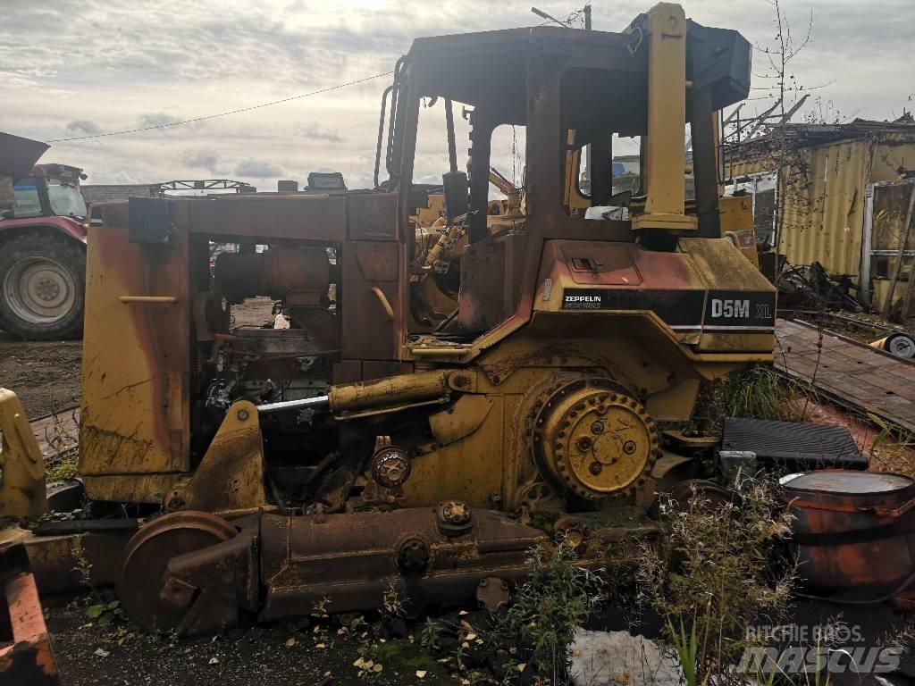 CAT D 5 M XL Bulldozer på larvebånd