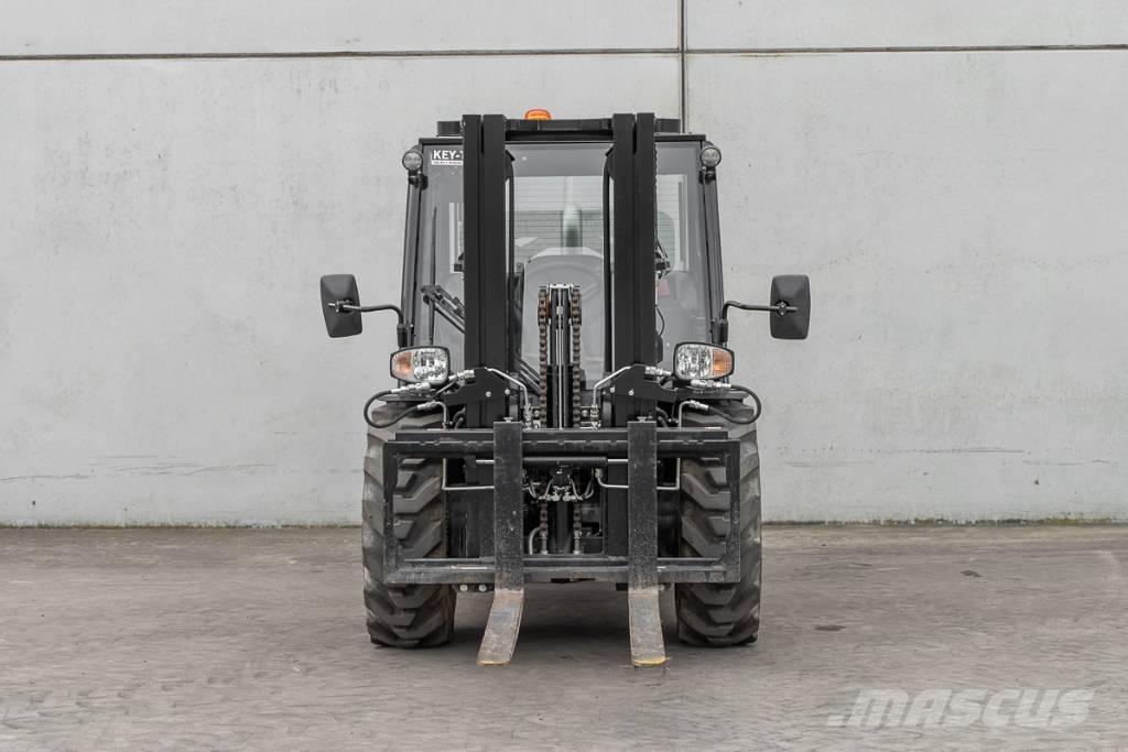 Manitou MC 30-4 Diesel gaffeltrucks