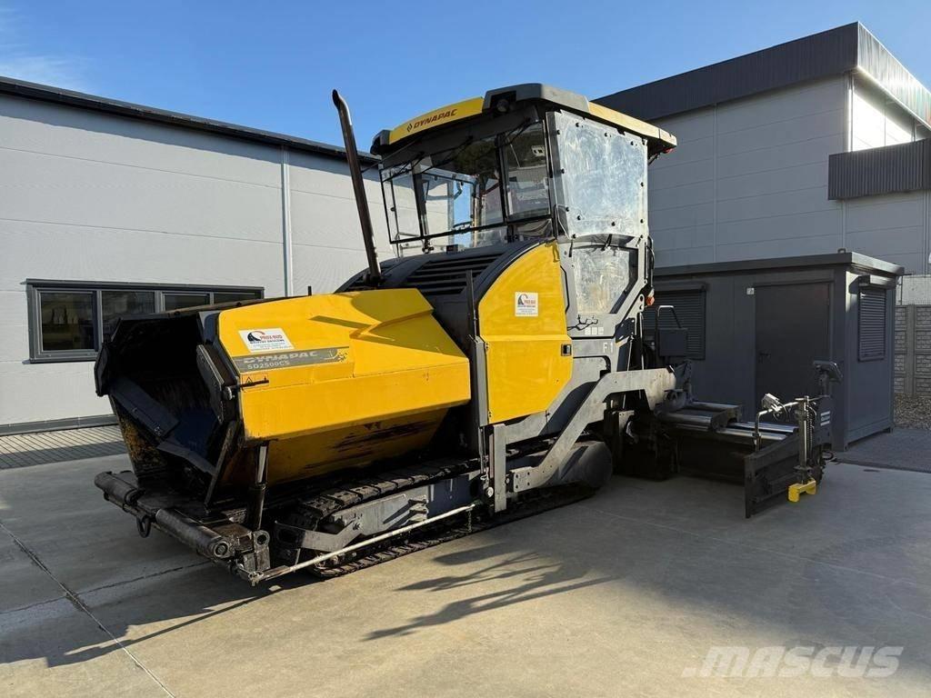 Dynapac SD 2500 CS Asfaltudlæggere