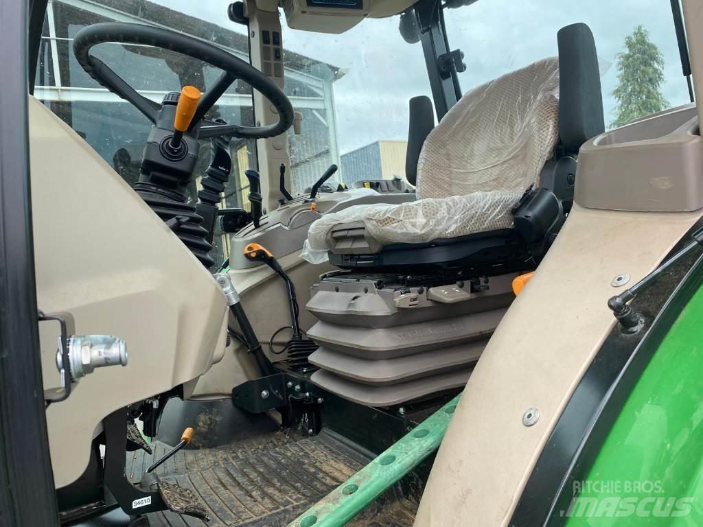 John Deere 5075E Traktorer